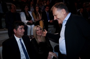 Λαλιώτης: Δεν έχω συμβιβαστεί με την απώλεια της Φώφης Γεννηματά