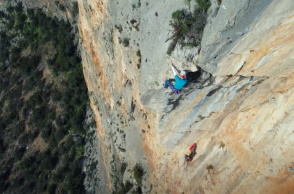 Το Λεωνίδιο βρίσκεται στον νομό Αρκαδίας και αποτελεί έναν από τους must προορισμούς για τους fan της αναρρίχησης.