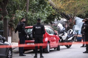 Πυροβολισμοί στο Χαλάνδρι: Πυροβόλησε τον πατέρα του παιδιού της