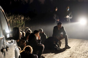 Εγκλωβισμένοι πρόσφυγες και μετανάστες στα σύνορα Λευκορωσίας με Πολωνία 