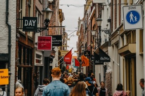 Covid-19 - Ευρώπη: Τα κρούσματα ξανά στα ύψη