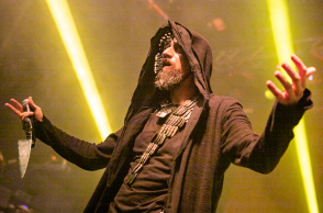 Ευθύμης Καραδήμας - Στιγμιότυπο από τη συναυλία των Nightfall στο Gagarin 205