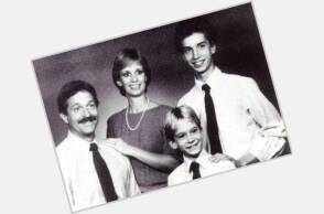 Μπάρμπαρα Στάγκερ: Η «Μαύρη Χήρα» Που δολοφονούσε τους συζύγους της για τα λεφτά