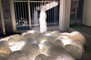 Η Αγγελική Λόη κάτι θέλει να σε ρωτήσει: «Can you love me?»