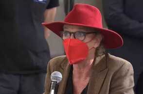 Φεύγει από την Ελλάδα η Ολλανδή δημοσιογράφος Ingeborg Beugel