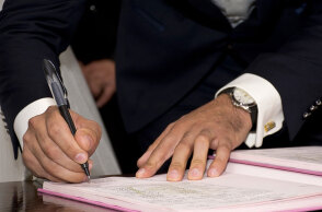 Ψηφιακή πλέον η βεβαίωση για το γνήσιο της υπογραφής με τις δύο νέες e-υπηρεσίες στο docs.gov.gr (ΦΩΤΟ ΑΡΧΕΙΟΥ)