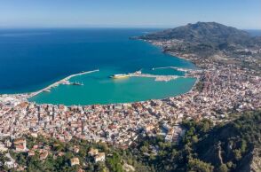 Ζάκυνθος: 14 ιερείς αρνήθηκαν να εμβολιαστούν και τέθηκαν σε αργία