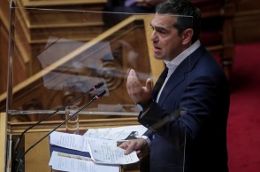 Αλ. Τσίπρας: Έχω ευθύνη ως αυριανός πρωθυπουργός...