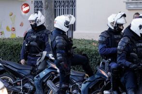 Θεοδωρικάκος: Το 80% των αστυνομικών έχουν εμβολιαστεί ή νοσήσει