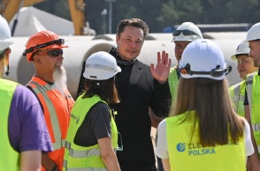 Έλον Μασκ προς υπαλλήλους: Έχετε 3 επιλογές