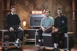 Το συγκρότημα Sworr.