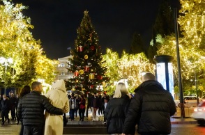 διαΝΕΟσις - Νέα έρευνα: Οι Έλληνες Μετά Από 20 Μήνες Πανδημίας