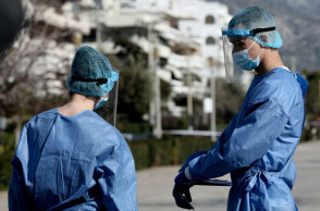 Αλλαγές στην έκθεση του ΕΟΔΥ για τα κρούσματα κορωνοϊού, τους θανάτους και τους εμβολιασμένους από την ερχόμενη εβδομάδα (ΦΩΤΟ ΑΡΧΕΙΟΥ)