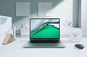 Το laptop Matebook 14s της HUAWEI σε πράσινο-γκρί χρώμα