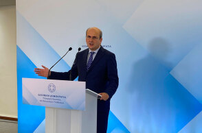 Ο Κωστής Χατζηδάκης, υπουργός Εργασίας, ανακοίνωσε τις μεγάλες αλλαγές στον ΕΦΚΑ