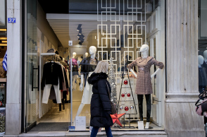 Τι ισχύσει για το ωράριο των καταστημάτων τις τελευταίες Κυριακές του έτους