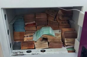 Κύκλωμα παράνομων ελληνοποιήσεων: Στη φυλακή έξι από τους 20 κατηγορούμενους