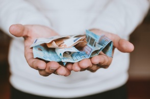 Αλλάζουν τα χαρτονομίσματα των ευρώ