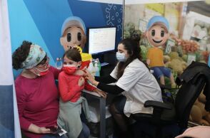 Εμβόλιο Pfizer - Εμβολιασμός