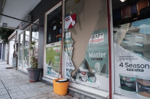 Στιγμιότυπο από το σημείο όπου 51χρονος δολοφόνησε 66χρονο στην οδό Βορείου Ηπείρου στην Γλυφάδα