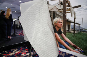 Η Χαλίνα Χάτσινς σκοτώθηκε στα γυρίσματα της ταινίας «Rust»