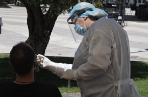 Η γεωγραφική κατανομή των νέων κρουσμάτων κορωνοϊού 