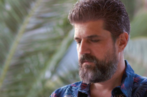 Ο Σπήλιος Λαμπρόπουλος απαντά σε 34 ερωτήσεις για την Αθήνα