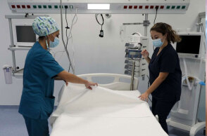 Κλίνη ΜΕΘ για ασθενείς με κορωνοϊό