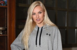 Η Τζούλια Νόβα