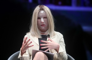 ΕΚΔΗΛΩΣΗ ΜΕ ΘΕΜΑ " Η ΙΣΤΟΡΙΑ ΤΗΣ ΙΩΑΝΝΑΣ ΩΣ ΑΦΟΡΜΗ ΓΙΑ ΣΥΖΗΤΗΣΗ ΓΙΑ ΤΗ ΒΙΑ ΚΑΙ ΤΗΝ ΑΔΙΚΙΑ ΣΤΗΝ ΚΟΙΝΩΝΙΑ" (ΒΑΣΙΛΗΣ ΡΕΜΠΑΠΗΣ/EUROKINISSI)