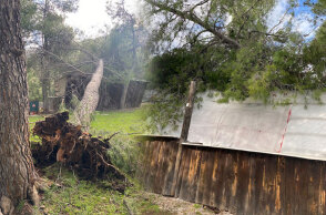 Καταστροφές από την κακοκαιρία στο Rockwave Festival στο Terra Vibe στη Μαλακάσα