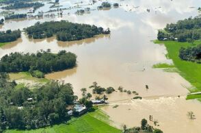 208 νεκροί από τυφώνα στις Φιλιππίνες 