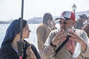 Ο σκηνοθέτης Γρηγόρης Καραντινάκης στα γυρίσματα της ταινίας Σμύρνη μου Αγαπημένη