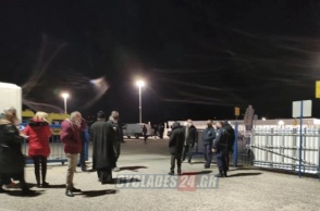 Ναυάγιο: Σε δομή φιλοξενίας της Πάρου φιλοξενούνται οι 63 διασωθέντες