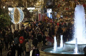Μετάλλαξη Όμικρον: Ραγδαία η αύξηση στην Ελλάδα