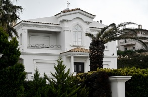 Απαγωγή επιχειρηματία στο Ντράφι: Τι ψάχνουν οι Αρχές 