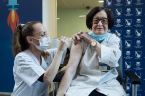 Ισραήλ: Τέταρτη δόση για τους άνω των 60 και τους υγειονομικούς   
