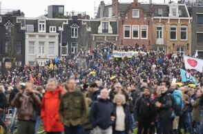 Ολλανδία: Επεισόδια και συλλήψεις σε διαδήλωση κατά του lockdown