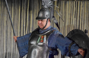 Ο Παύλος Χαϊκάλης αφήνει την υποκριτική και πιάνει την αστρολογία