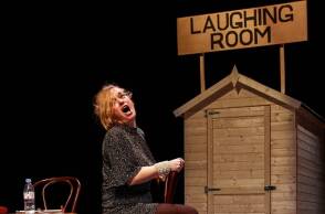 Cry, της Λένας Κιτσοπούλου στο Θέατρο Τέχνης Καρόλου Κουν