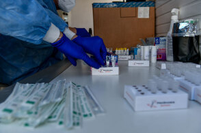 Τα κρούσματα σήμερα Δευτέρα (10/1) ανακοίνωσε ο ΕΟΔΥ