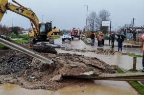ΚΑΤΑΣΤΡΟΦΕΣ ΣΤΗ ΠΕΡΙΟΧΗ ΤΩΝ ΦΑΡΣΑΛΩΝ ΑΠΟ ΤΗΝ ΚΑΚΟΚΑΙΡΙΑ (LARISSANET.GR / EUROKINISSI)
