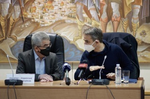 ΕΠΙΣΚΕΨΗ ΤΟΥ ΠΡΩΘΥΠΟΥΡΓΟΥ ΚΥΡΙΑΚΟΥ ΜΗΤΣΟΤΑΚΗ ΣΤΑ ΜΕΓΑΡΑ.ΚΕΝΤΡΟ ΥΓΕΙΑΣ (ΔΗΜΗΤΡΗΣ ΠΑΠΑΜΗΤΣΟΣ/ΓΡΑΦΕΙΟ ΤΥΠΟΥ ΠΡΩΘΥΠΟΥΡΓΟΥ/EUROKINISSI)