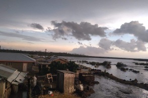 Έκρηξη ηφαιστείου στα νησιά Τόνγκα: Συναγερμός για τσουνάμι στον Ειρηνικό