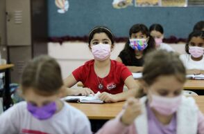 Κορωνοϊός - Pfizer: Αποτελεσματικό κατά 90,7% το εμβόλιο σε παιδιά 5-11 ετών