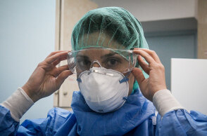 Yγειονομικός του ΕΟΔΥ