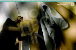 Βίντεο με πασίγνωστο Έλληνα μπασκετμπολίστα που κλέβει χρήματα από συμπαίκτες του.