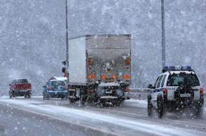 Κακοκαιρία «Ελπίδα»: Άνοιξε η Αθηνών - Λαμίας για τα φορτηγά 