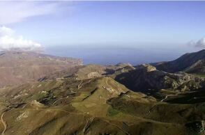 Πόλος έλξης για χιλιάδες επισκέπτες τα Αστερούσια Όρη στην Κρήτη