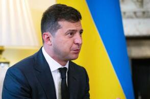 Ουκρανία: Ο πρόεδρος Ζελένσκι καλεί τη Δύση "να μην προκαλεί πανικό" γιατί βλάπτει την ουκρανική οικονομία -